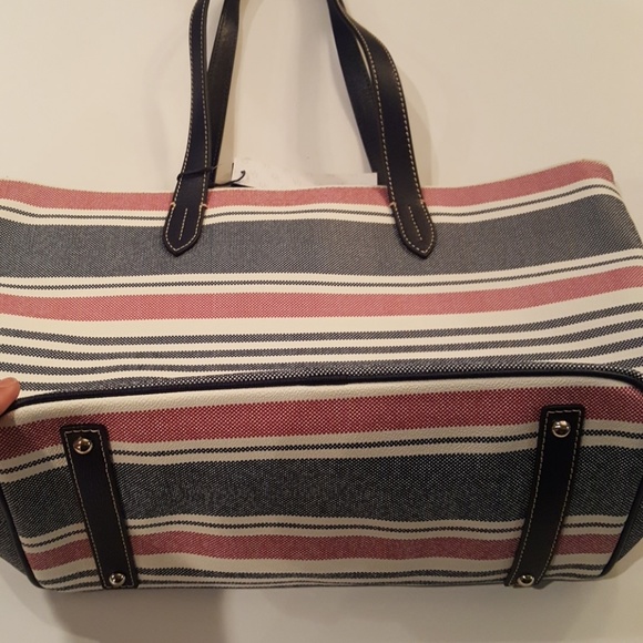 Dooney & Bourke Westerly Large Zip Shopper - Picture 6 of 8